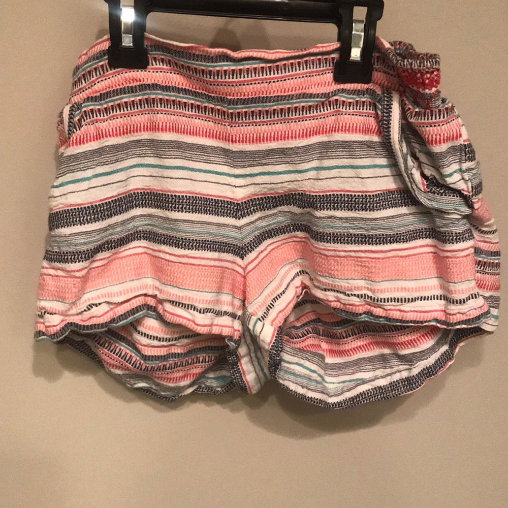 Red camel linen shorts